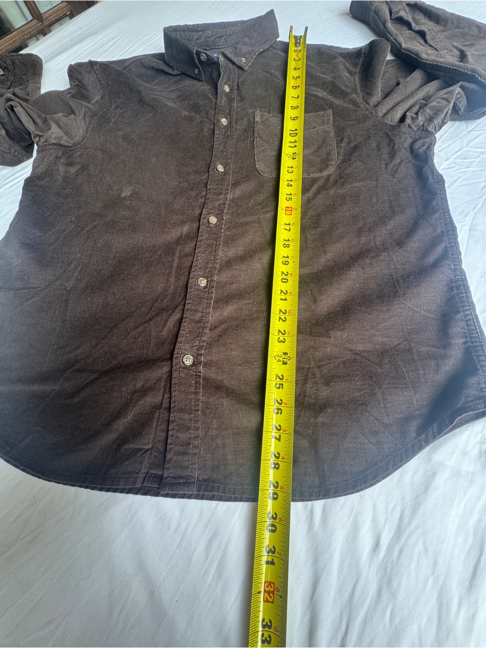 Old navy  brown Corduroy light weight button down shirt men's size XL